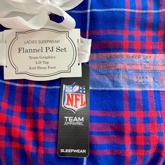 NWT Buffalo Bills Woman’s Pajama Set Size L - Picture 6 of 6